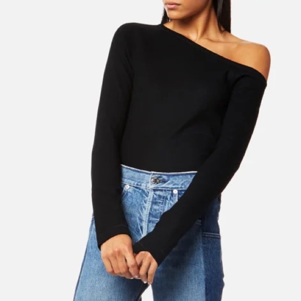 Helmut Lang Asymmetric Shoulder Soft Wool Top Black Fitted Long Sleeve Top
